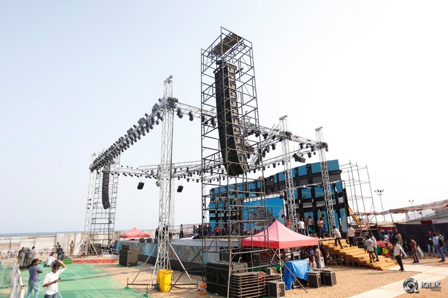 Sarrainodu-Movie-Audio-Celebrations